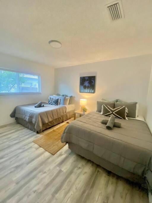 Beautiful & Relax Family House 2/1- Free Parking Villa Miami Exterior photo