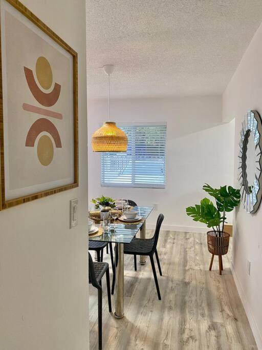 Beautiful & Relax Family House 2/1- Free Parking Villa Miami Exterior photo