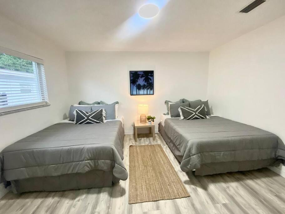 Beautiful & Relax Family House 2/1- Free Parking Villa Miami Exterior photo