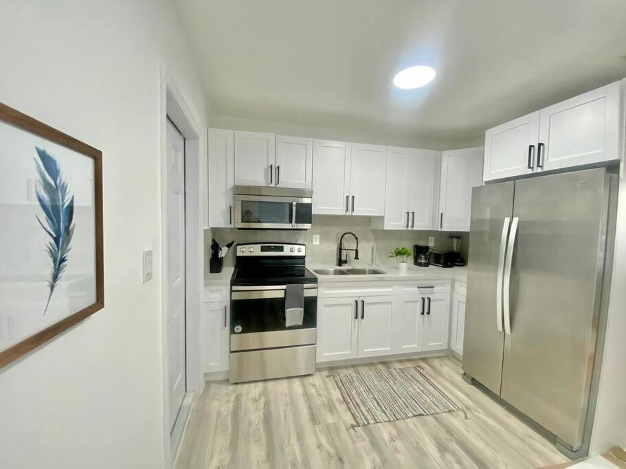 Beautiful & Relax Family House 2/1- Free Parking Villa Miami Exterior photo